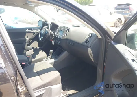 2015 Volkswagen Tiguan S z USA, uszkodzony, nr VIN WVGAV7AX6FW615941